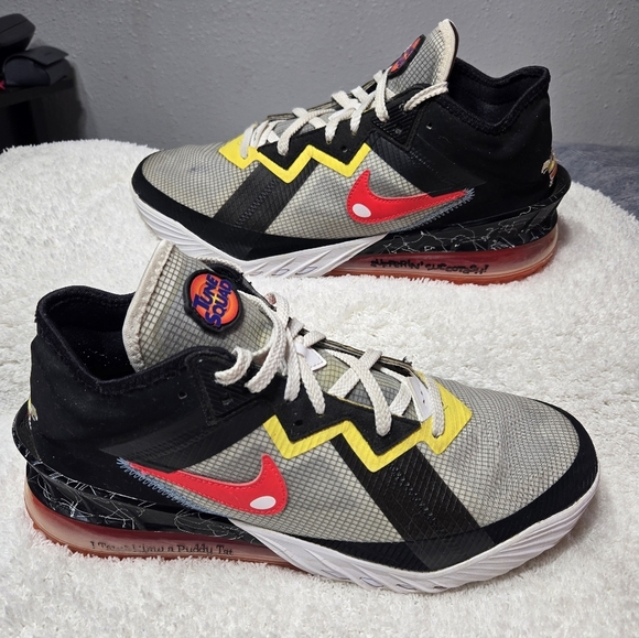 Nike LeBron 18 Low x Space Jam Sylvester x Tweety - Size 12 - 2021 main image 9